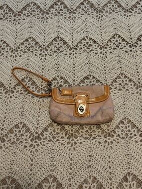 Vintage Coach Legacy Signature Turnlock Flap Wristlet Pink Jacquard Tan Leather